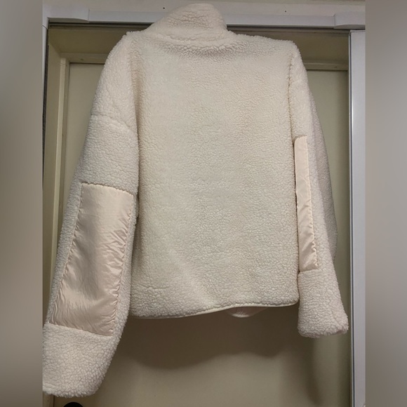 Fabletics teddy jackets - Picture 2 of 9
